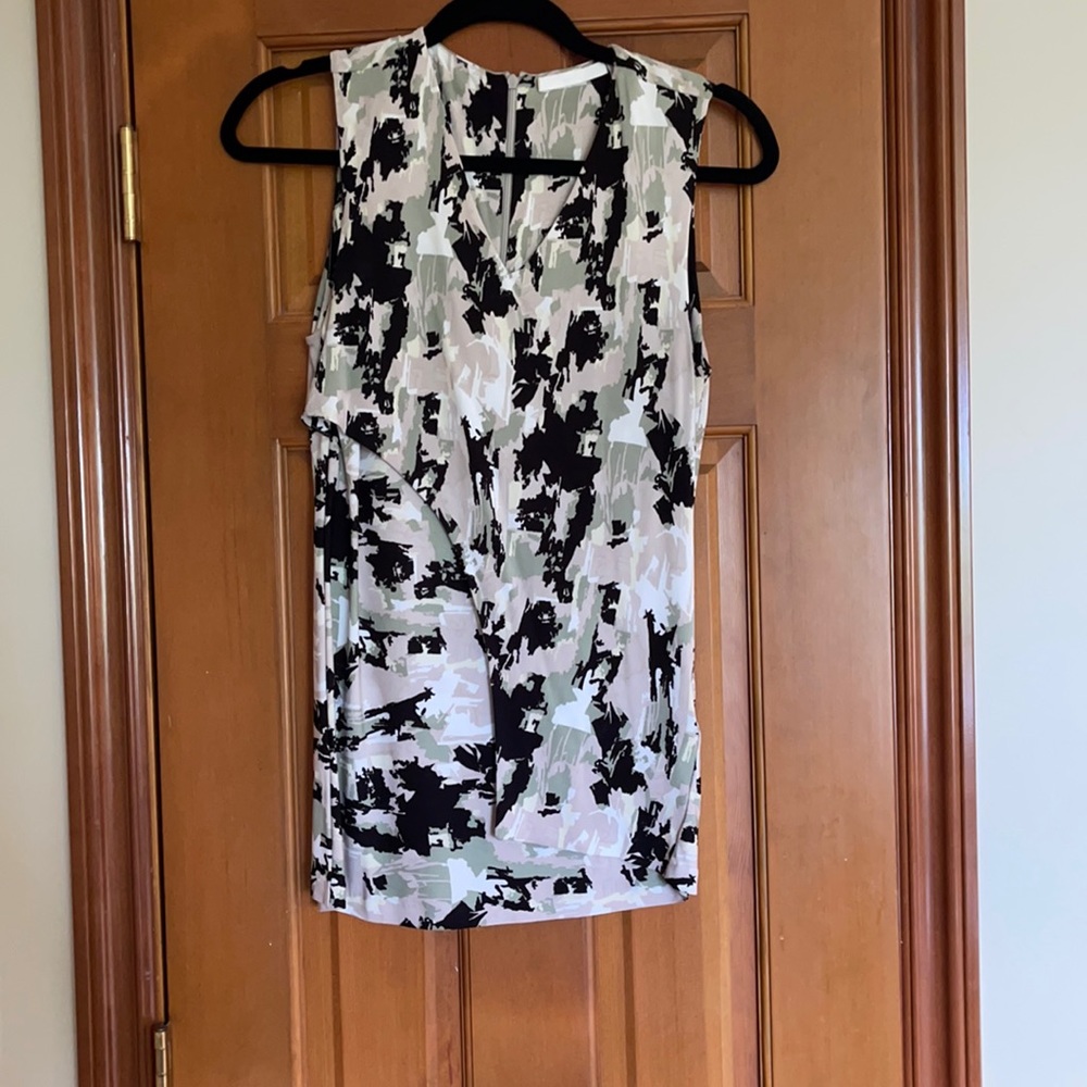 Hugo Boss lightly worn zip back blouse